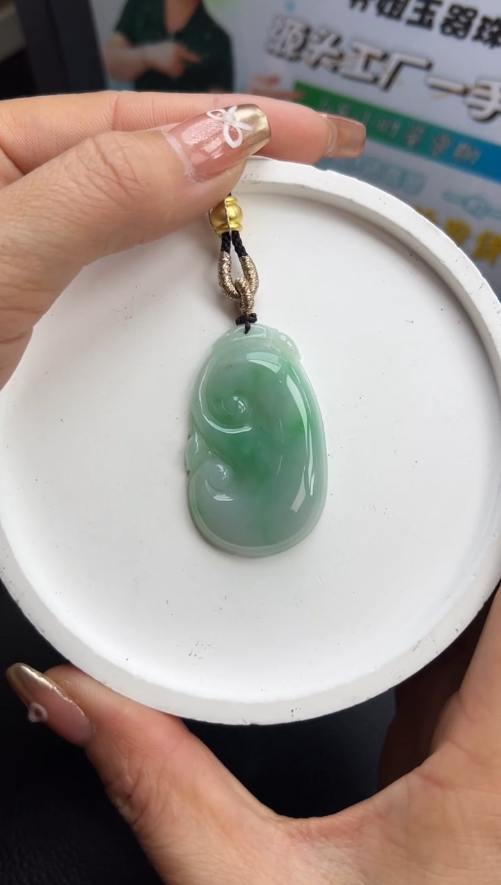 【闪购商品】翡翠颈饰未镶嵌YM1060-4 如意
