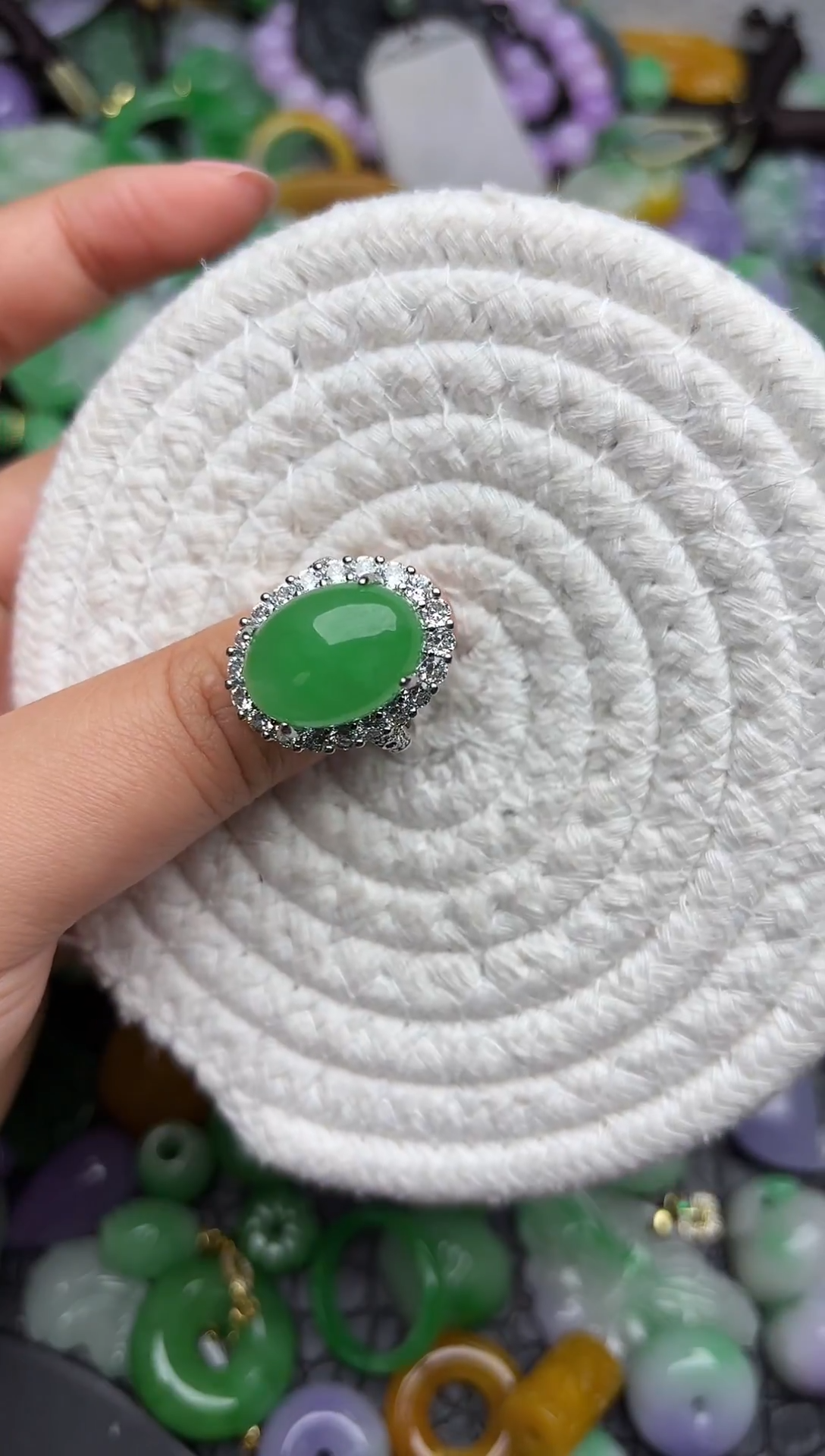 颈饰未镶嵌翡翠缅甸翡翠吊坠