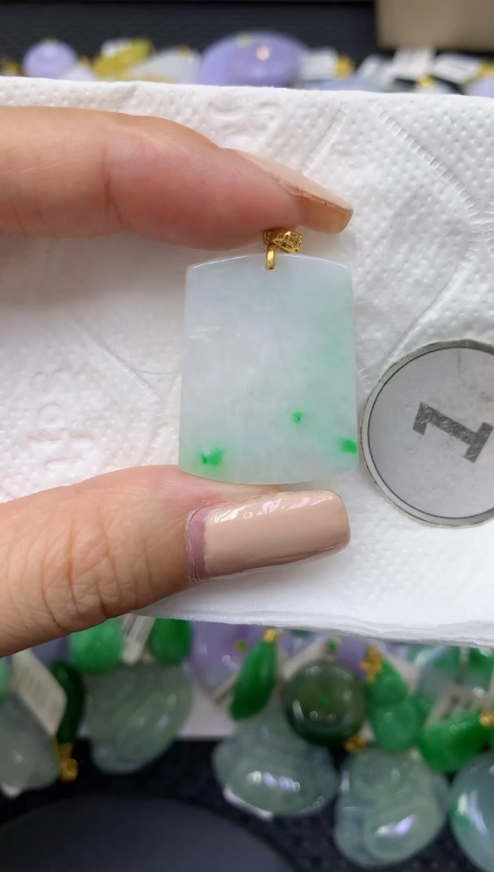 颈饰未镶嵌翡翠天然缅甸翡翠A货