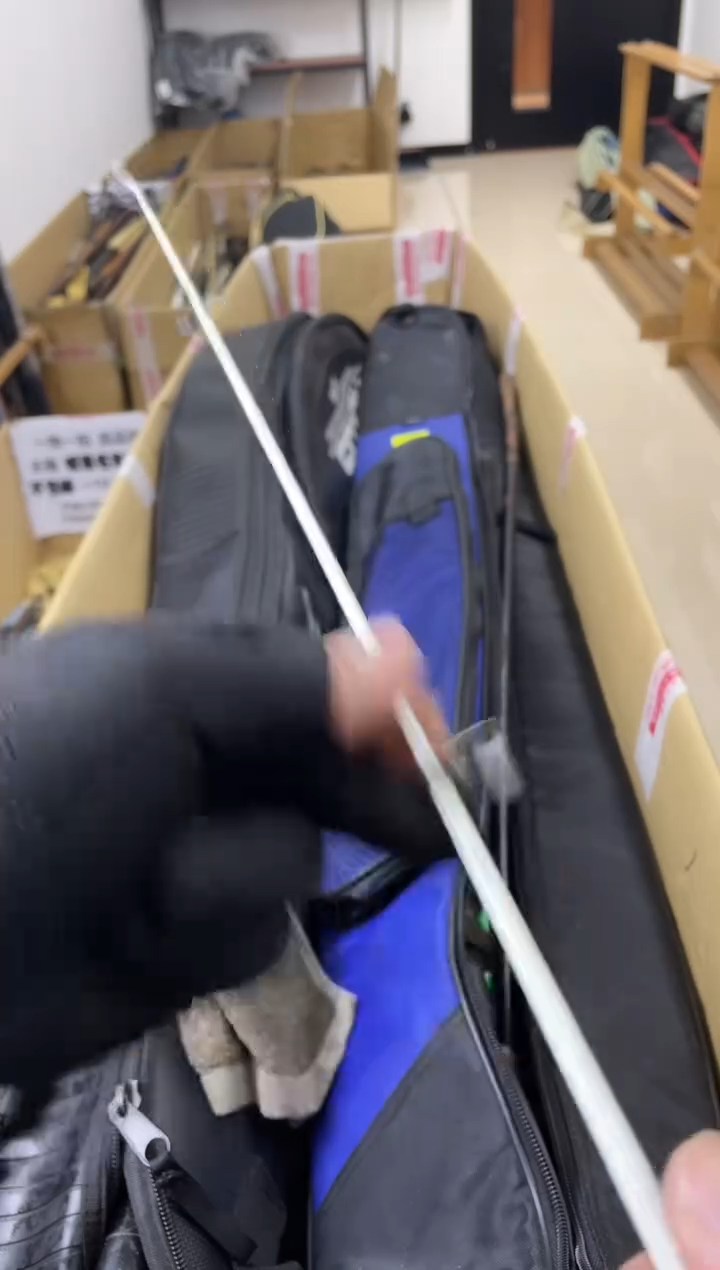 6****6孤品微瑕，以直播间介绍为准，加10元发顺丰。