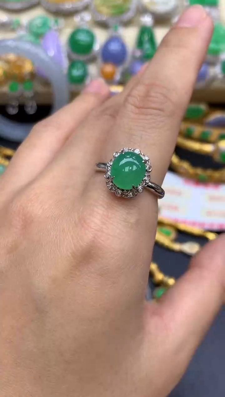 18K金镶嵌戒指翡翠323-中国好珍宝