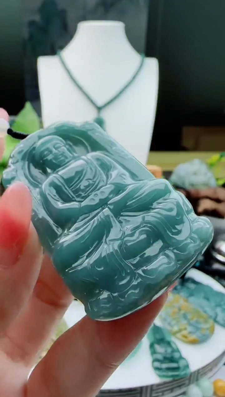 【闪购商品】翡翠颈饰未镶嵌11111111
