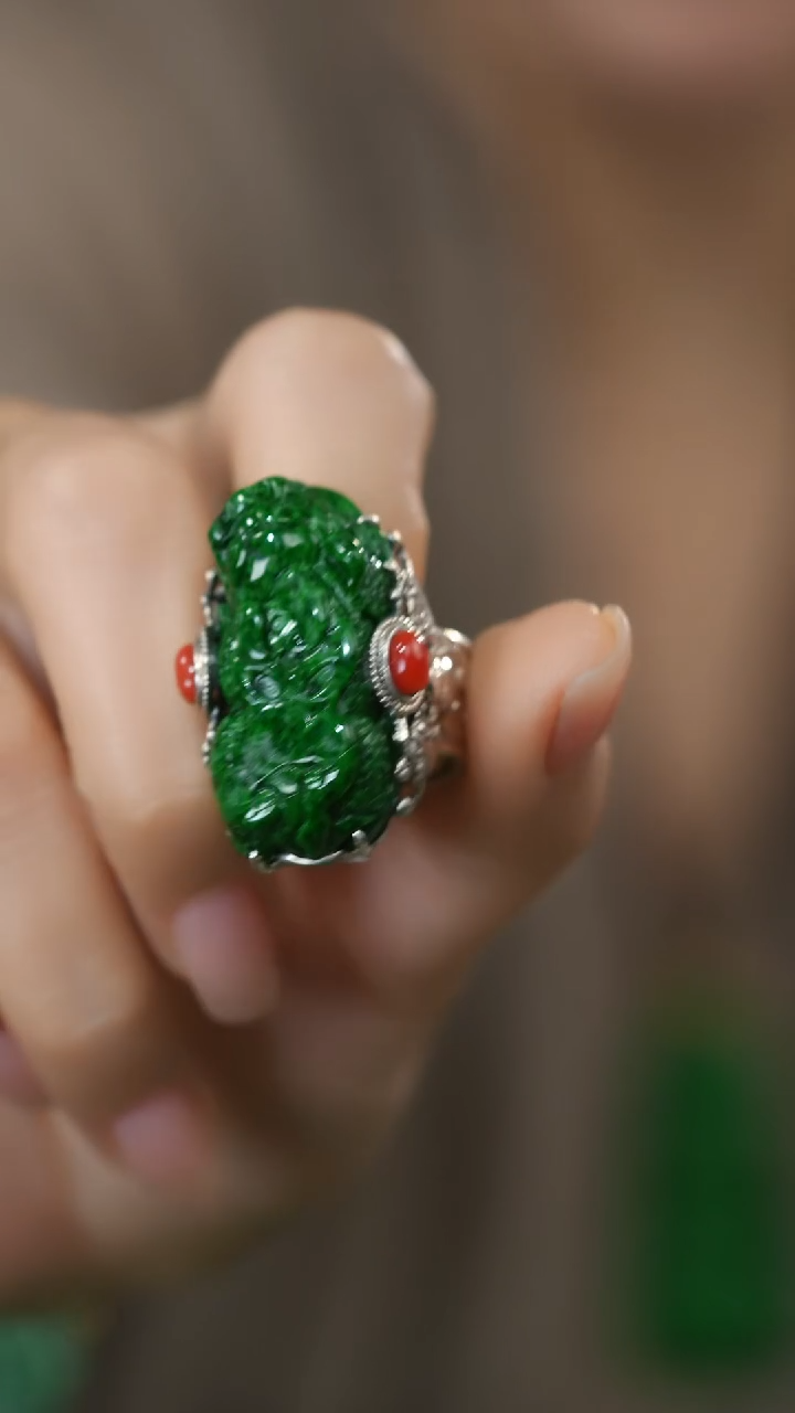 未镶嵌戒指翡翠@WS008111011@