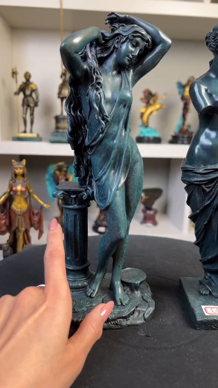 精铜材质 精美雕塑