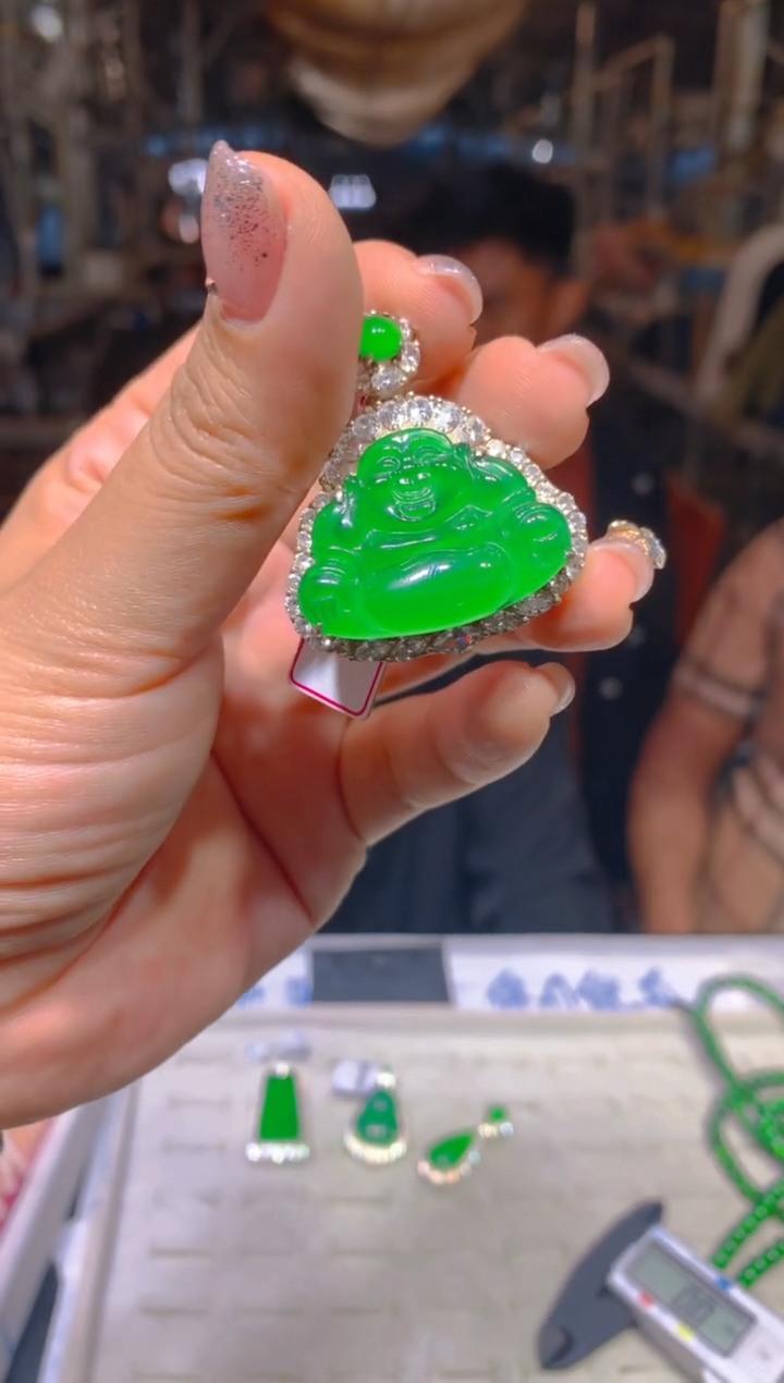 【闪购商品】定制翡翠未镶嵌77定制翡翠.多样性发货（发其一）