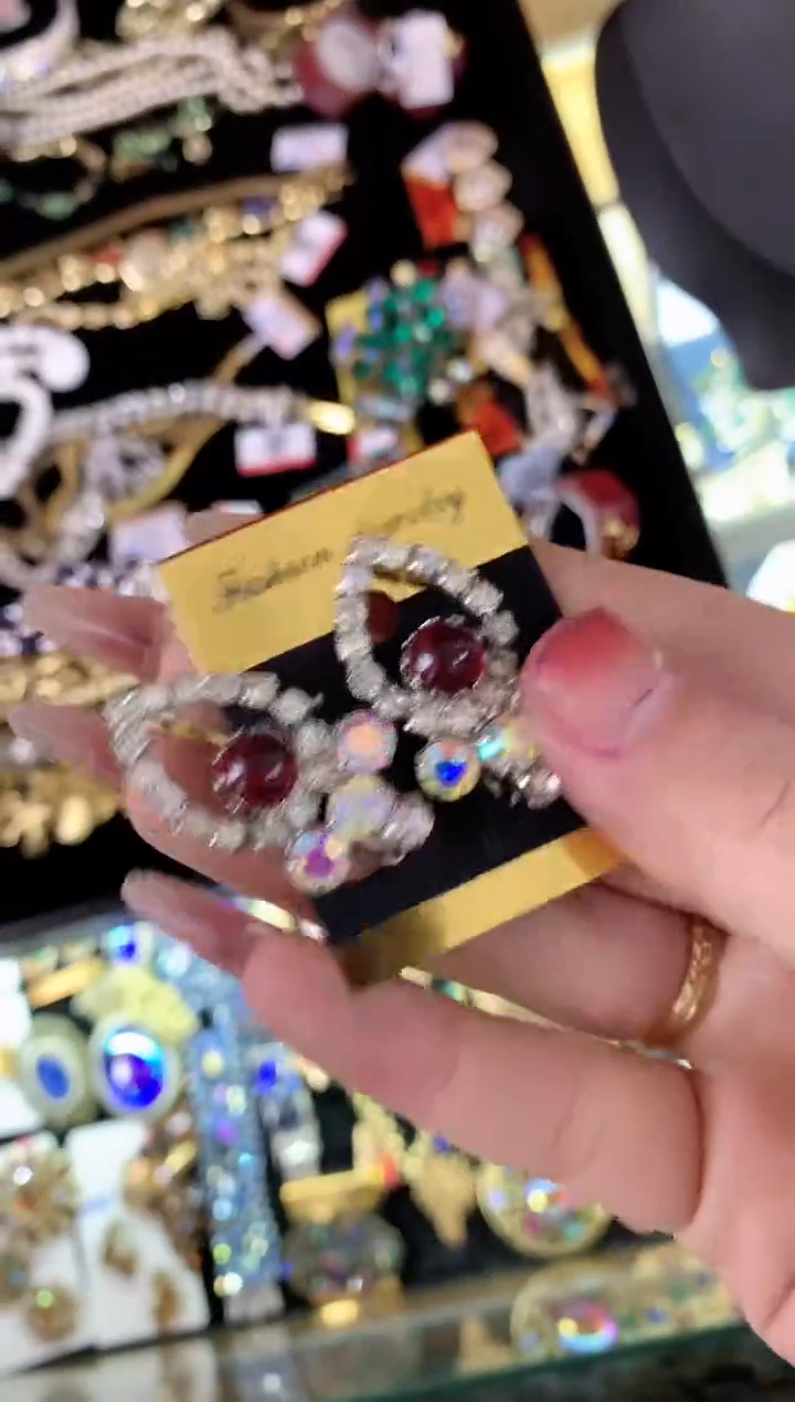 【闪购商品】瓷片楚楚中古珠宝甄选不退换