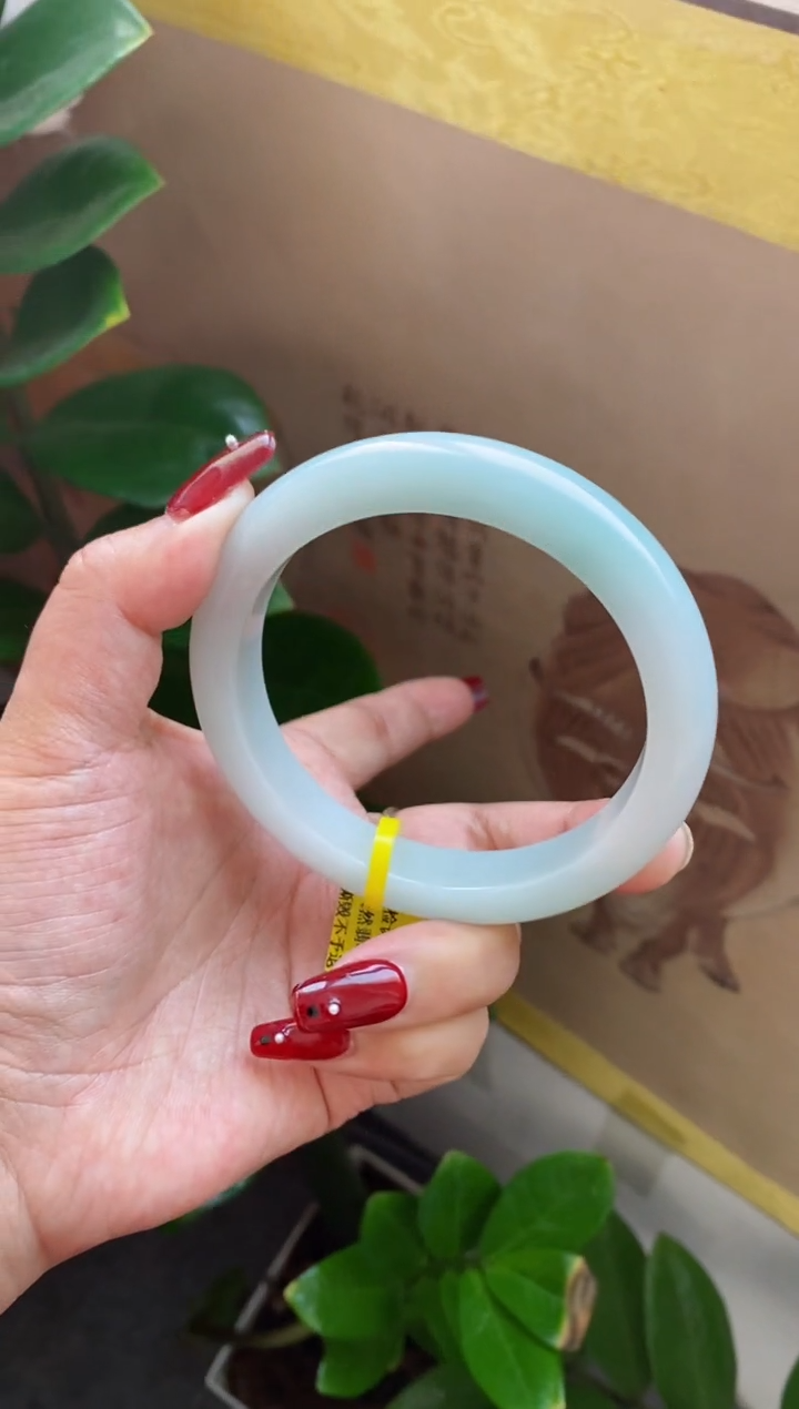 【闪购商品】翡翠手镯未镶嵌（无棉 果冻冰胶蓝绿）60~61圈28号