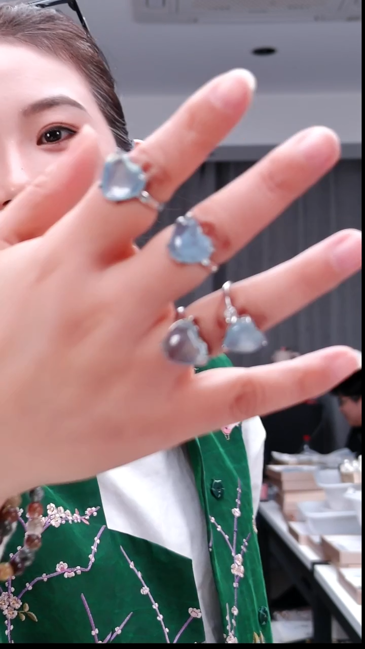 未镶嵌颈饰海蓝宝石0854爱心戒指