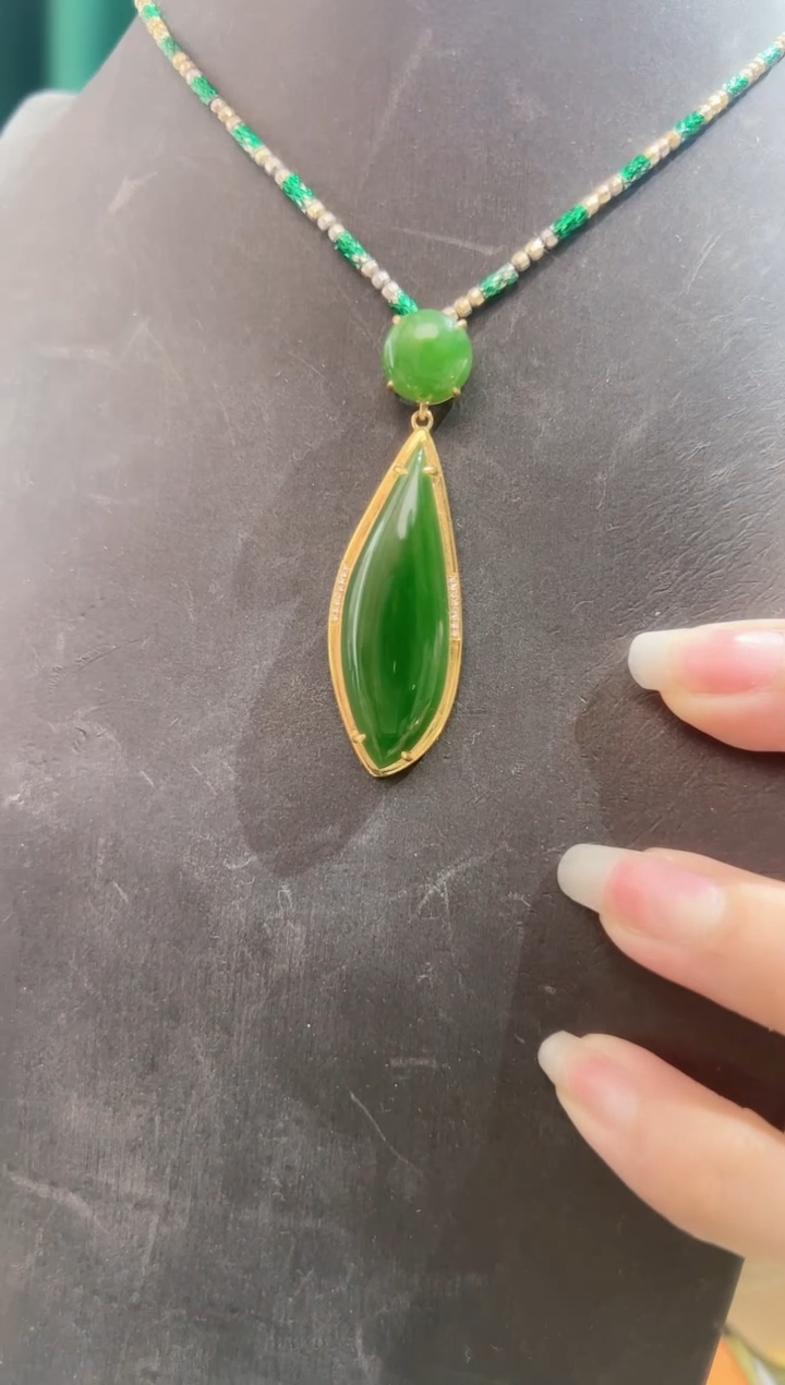 【闪购商品】和田玉颈饰14K金镶嵌8888888美人腰