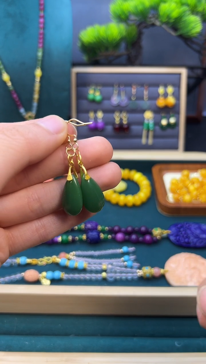 【闪购商品】和田玉耳饰14K金镶嵌E119       