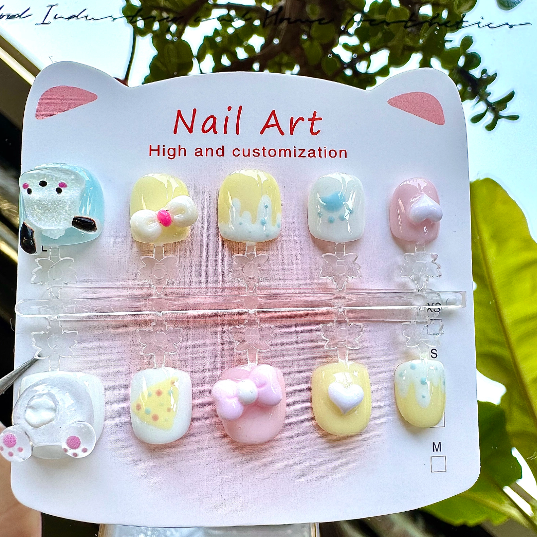 【帕恰狗】纯手工小朋友适用的穿戴美甲小女孩可爱美甲贴片女童短款