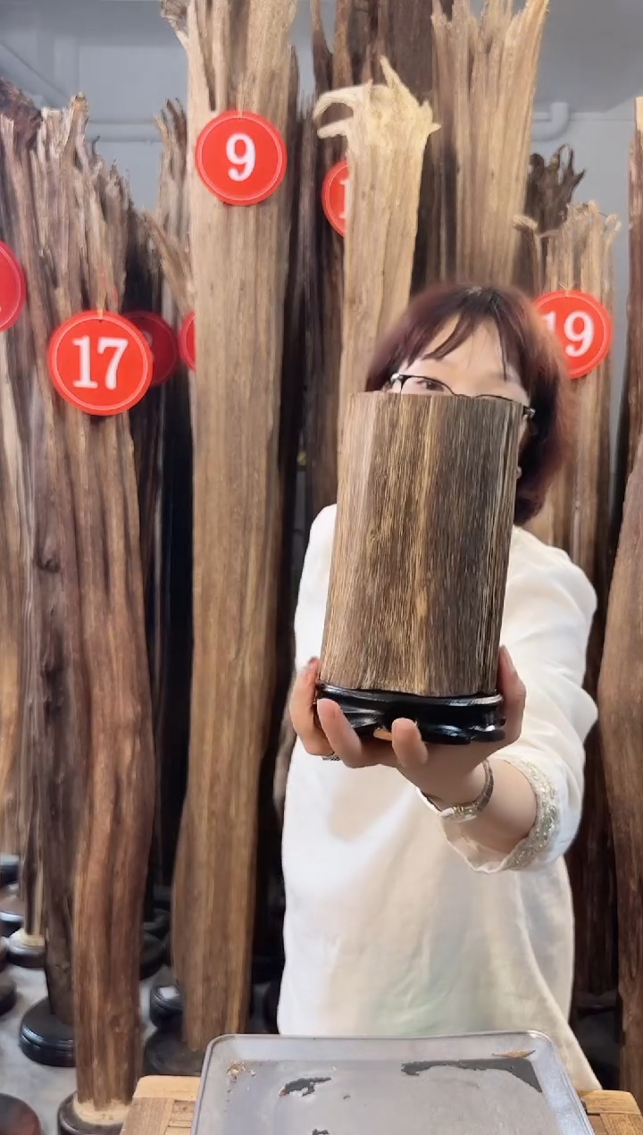 沉香碎屑沉香沉香多样性发一件86