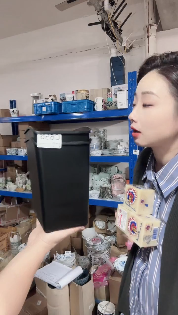 瓷片进口家用百货 小垃圾桶两个C656 （ 新款