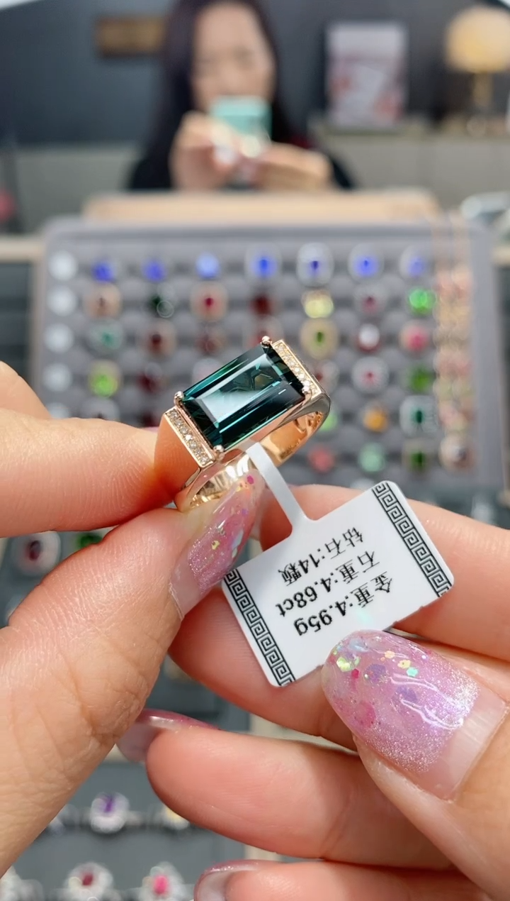 【闪购商品】碧玺戒指18K金镶嵌4.68  