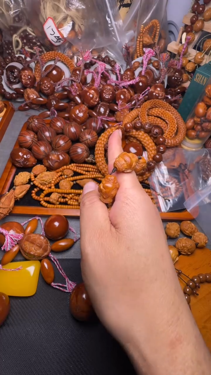 手串橄榄核站立八方来财