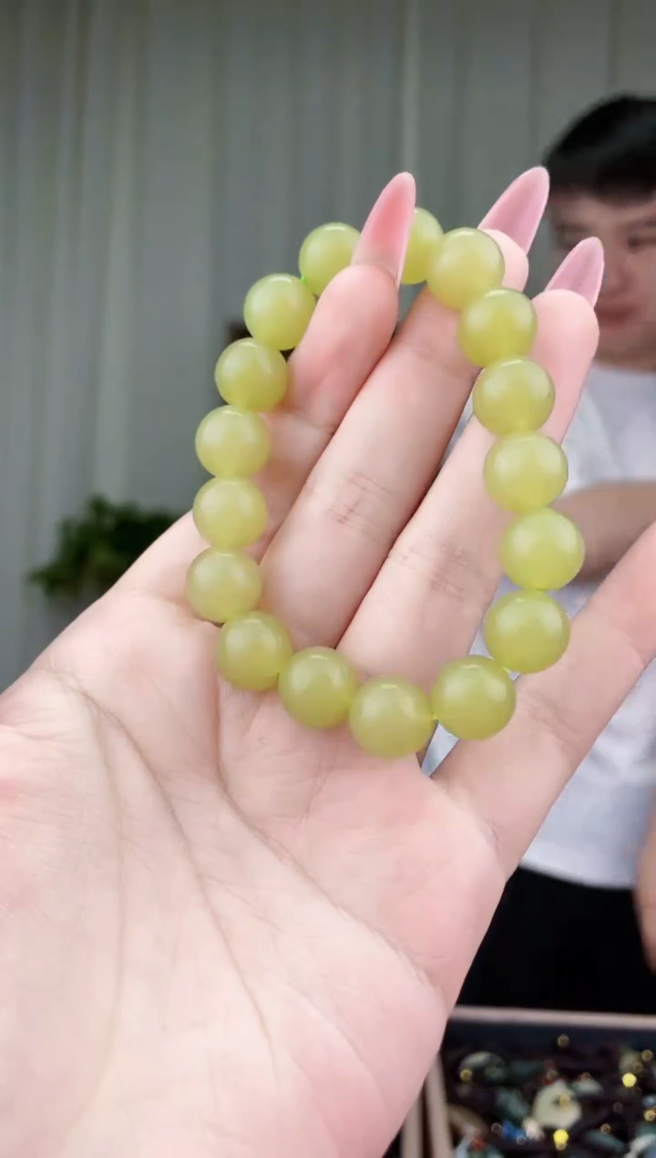 和田玉未镶嵌挂件拍一发一，多样性发货！