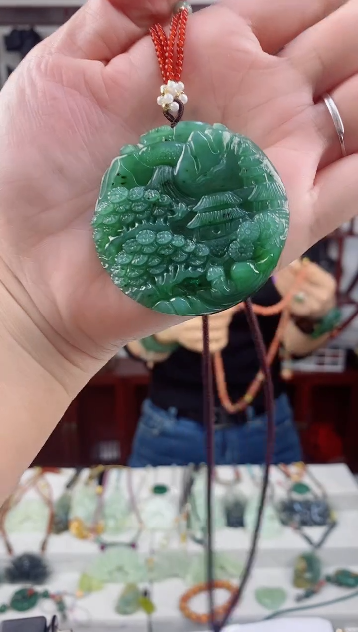 颈饰未镶嵌和田玉1