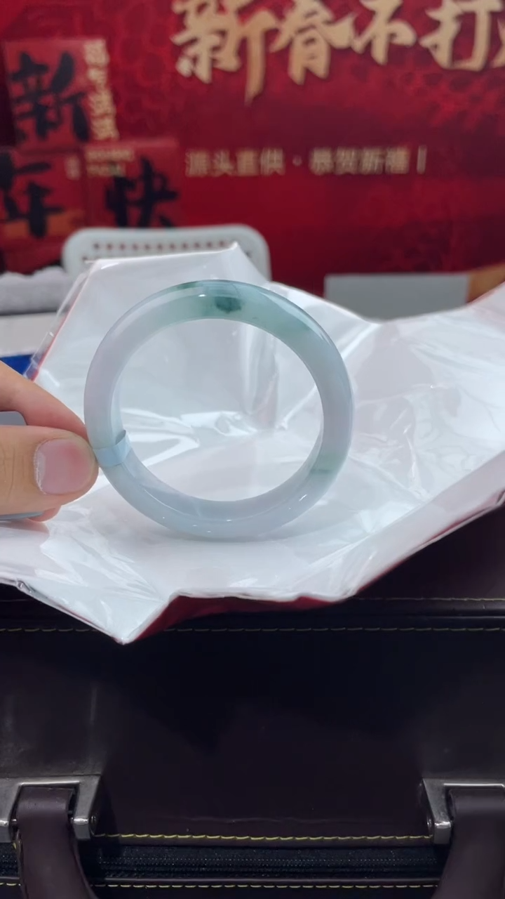 【闪购商品】翡翠手镯未镶嵌1翡翠手镯