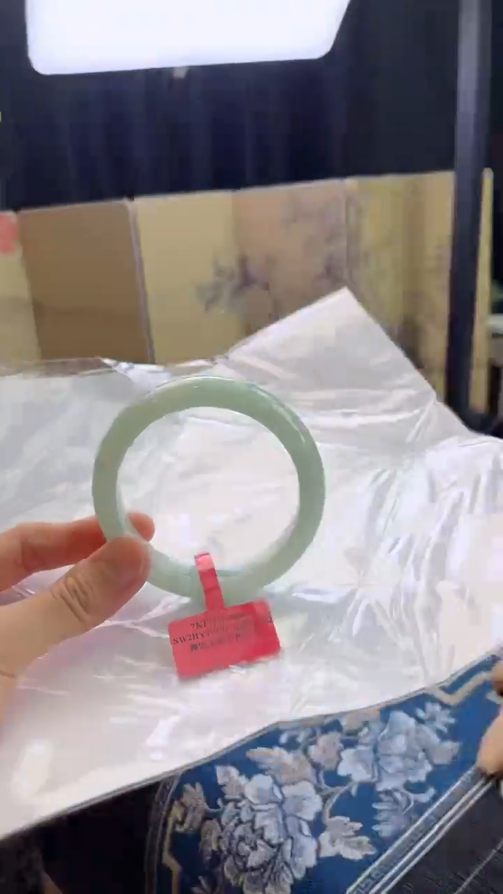 【闪购商品】翡翠手镯未镶嵌翡翠手镯11