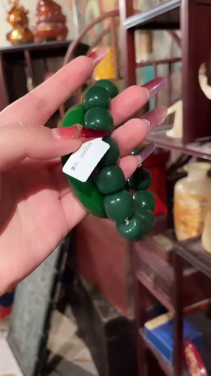 和田玉未镶嵌挂件和绿桶川+单个和绿