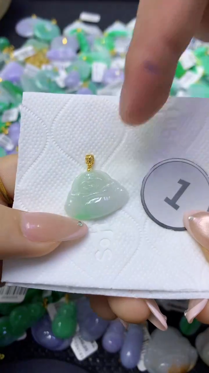 颈饰未镶嵌翡翠天然缅甸翡翠A货