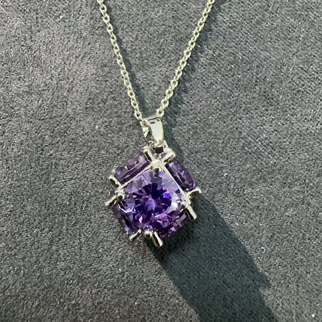 吊坠  福玺甄选紫绣球吊坠8093