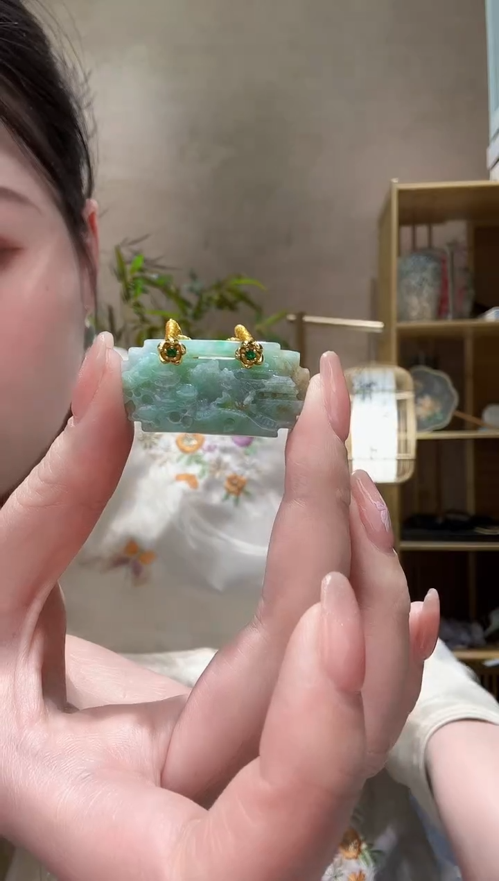 【闪购商品】翡翠颈饰未镶嵌吊坠