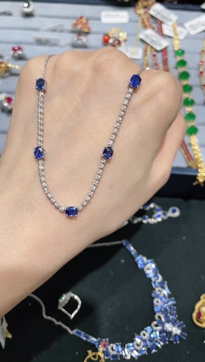 项链蓝宝石18K金镶嵌项链