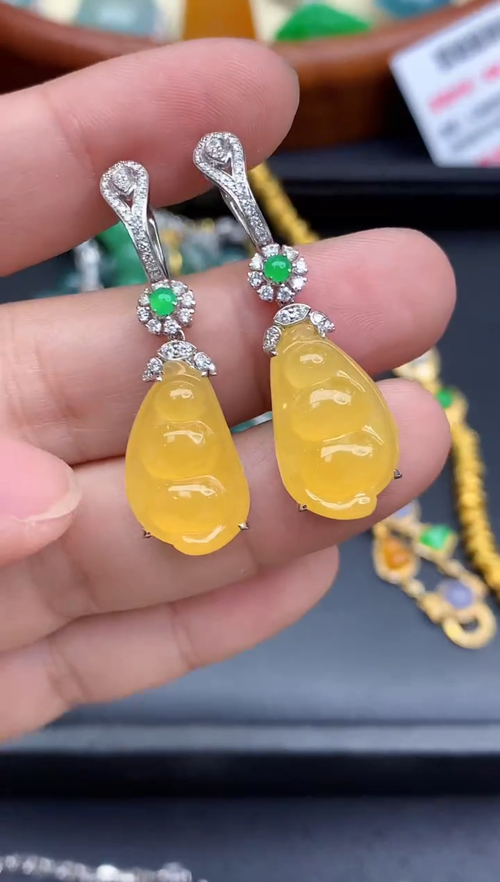 颈饰18K金镶嵌翡翠721-中国好珍宝