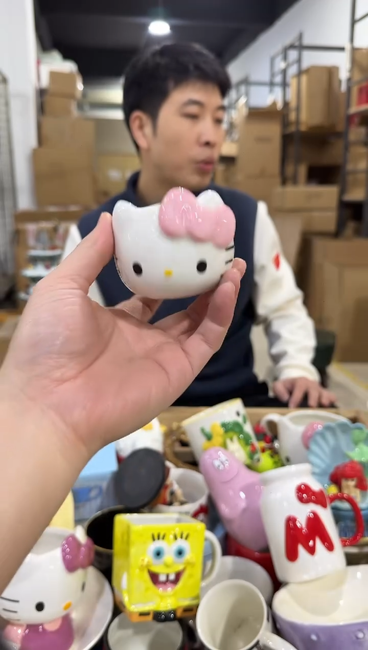 瓷片粉色kt猫香薰