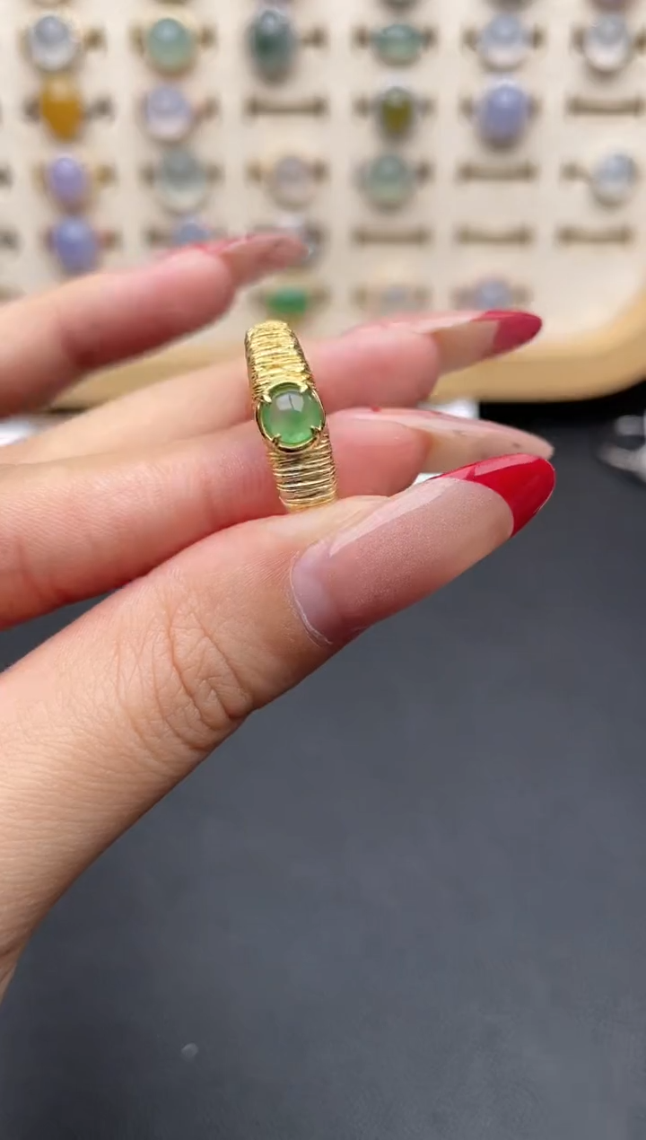【闪购商品】翡翠戒指银S925镶嵌一物一证一礼盒