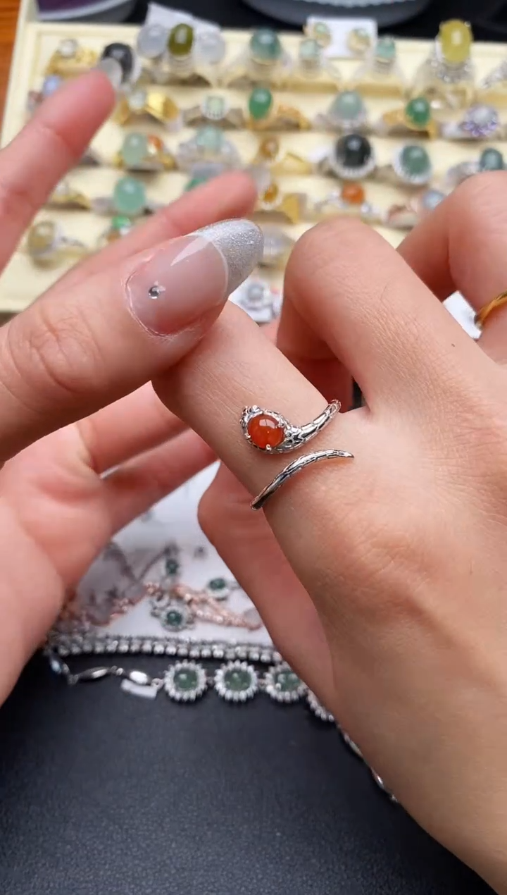 【闪购商品】翡翠戒指银S925镶嵌4444444+1