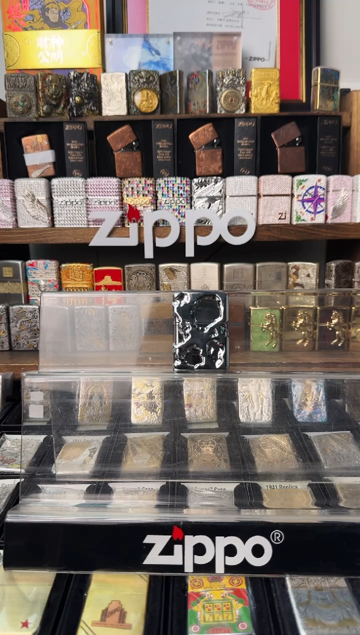 Zippo套壳远山石