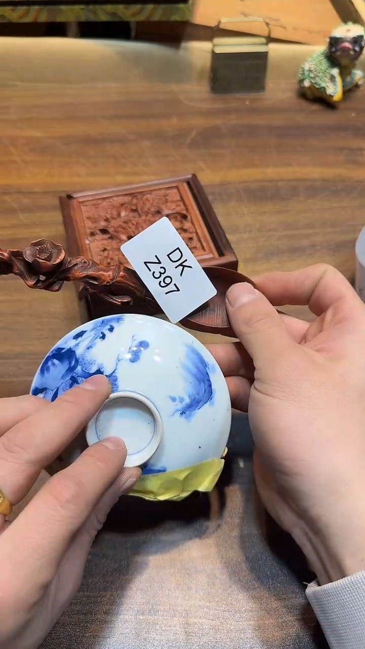 瓷片富**感哈哈哈哈哈哈397