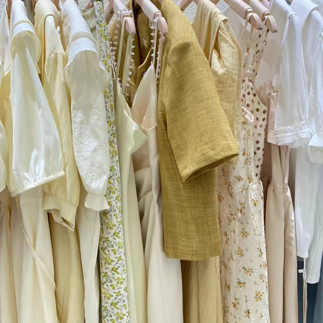 孕妇哺乳衣连衣裙上衣