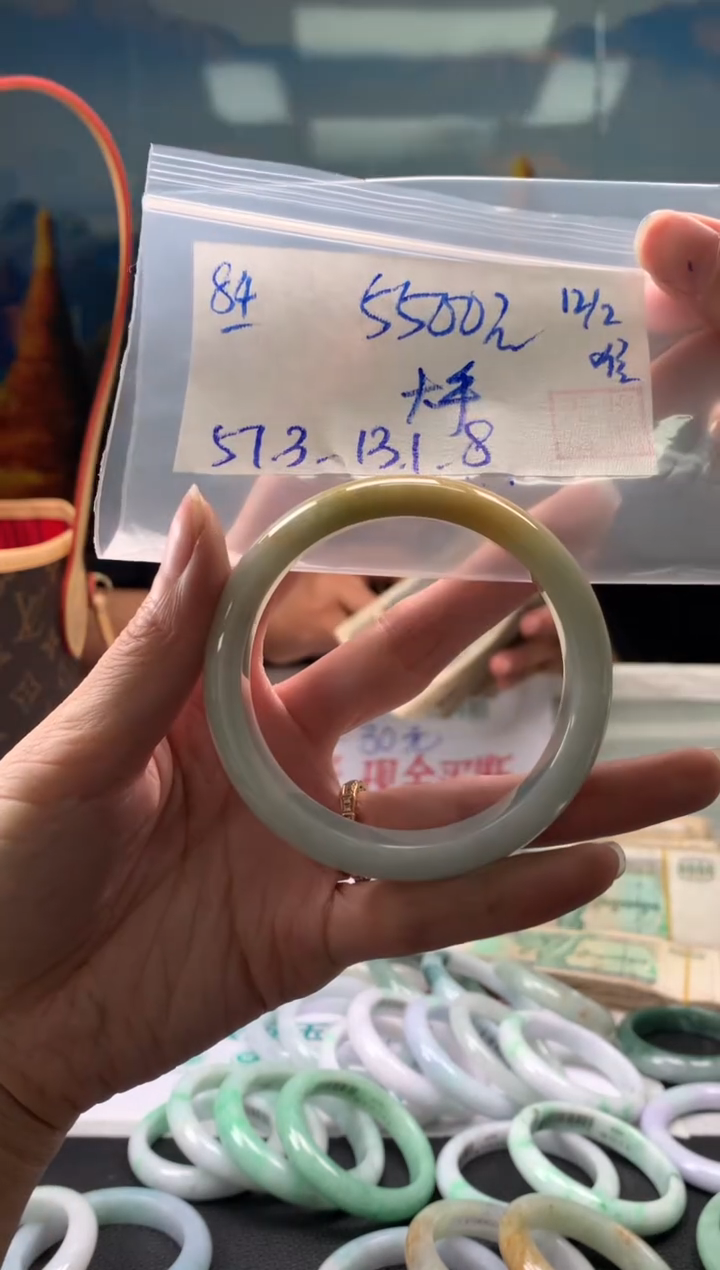 【闪购商品】翡翠手镯未镶嵌翡翠手镯 下单联系小耳机#84
