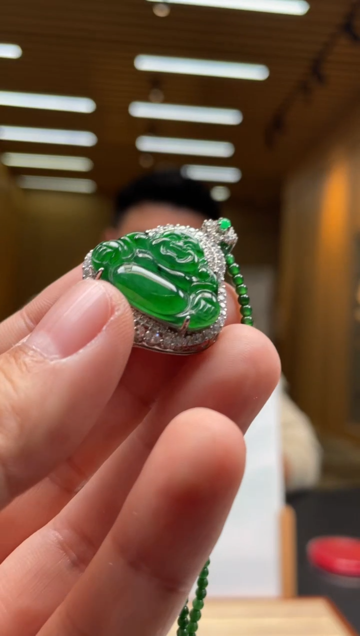 【闪购商品】翡翠颈饰未镶嵌********806