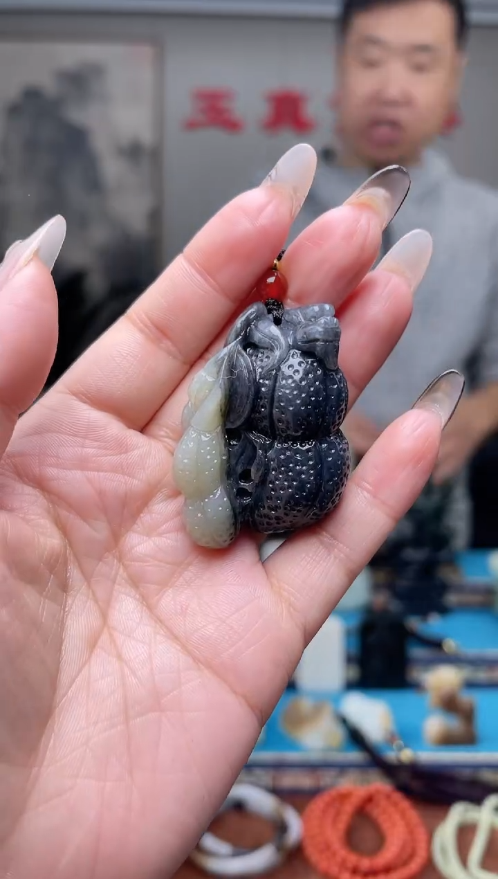 【闪购商品】和田玉挂件未镶嵌1