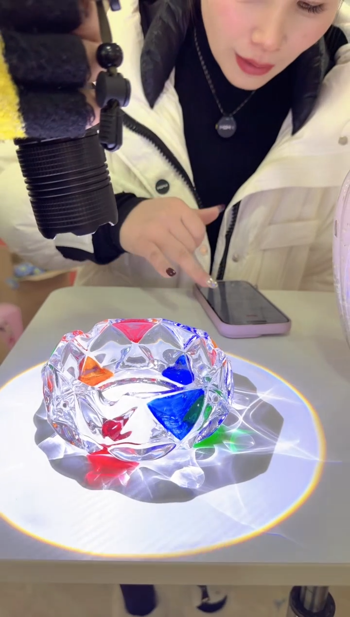 【闪购商品】无铅玻璃洛芙花器-b-早58