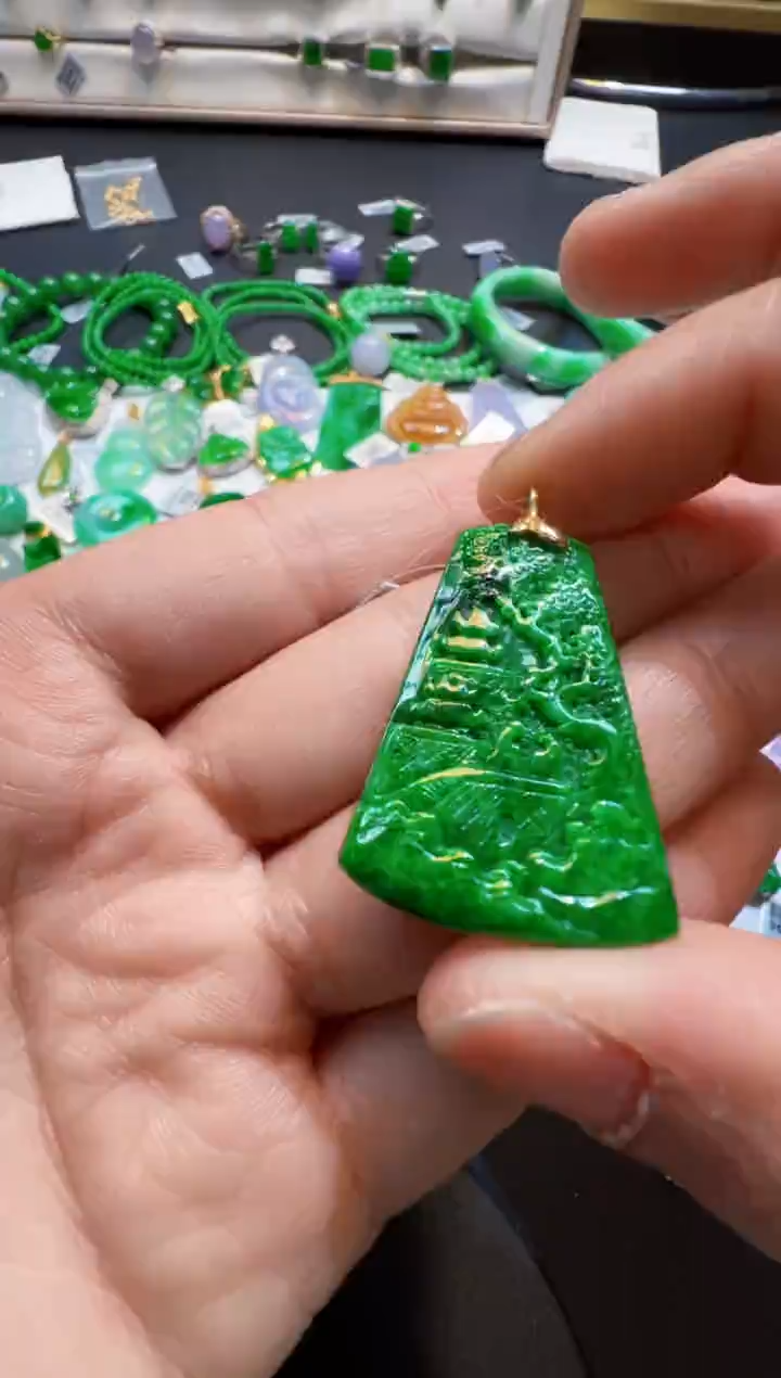【闪购商品】定制翡翠18K金镶嵌1200元