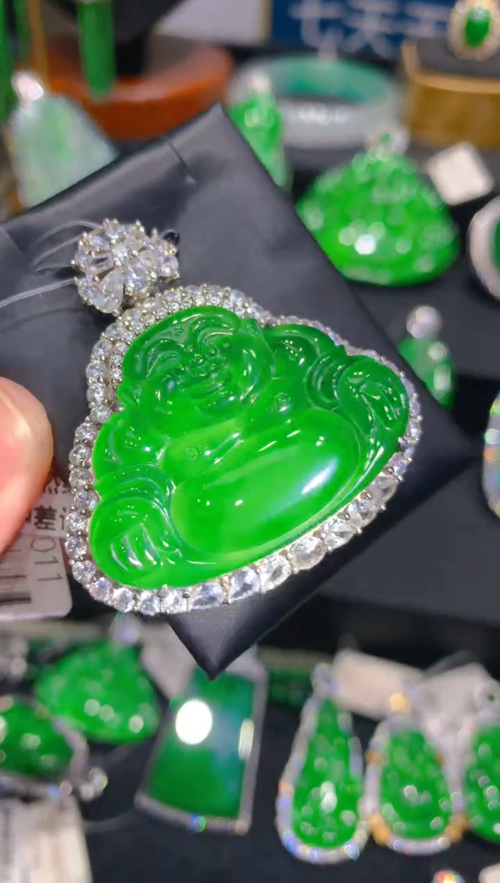 【闪购商品】翡翠颈饰银S925镶嵌一季