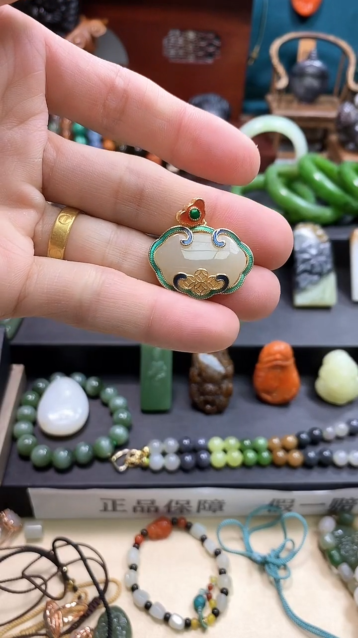 【闪购商品】和田玉吊坠(不含链)银S925镶嵌4