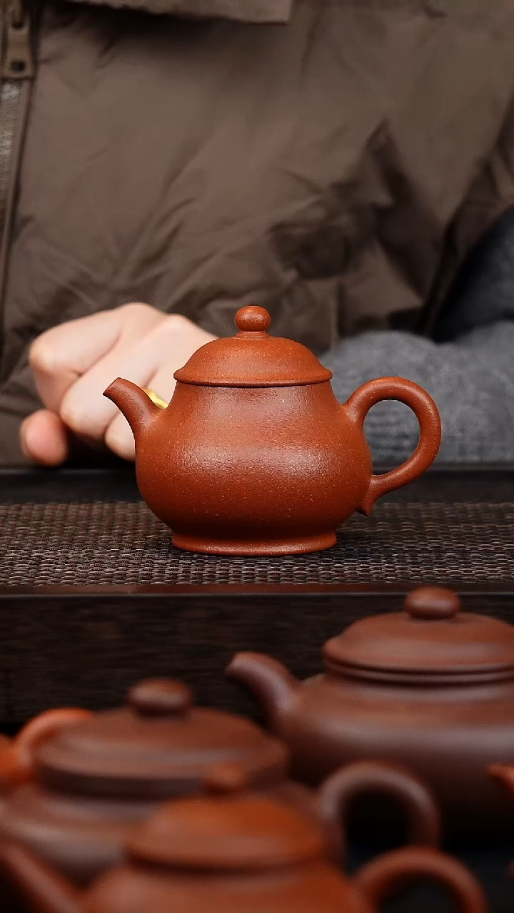 【闪购商品】紫砂茶壶潘壶 160cc  99红降坡