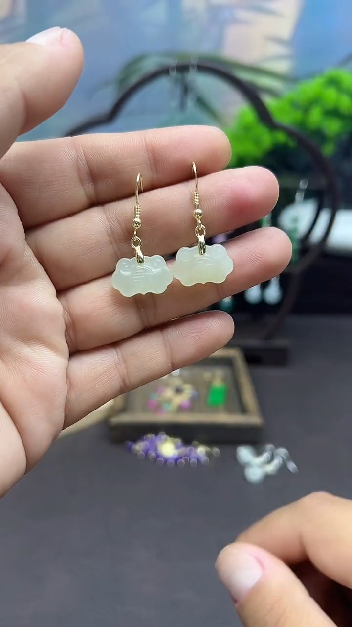 未镶嵌和田玉耳饰205