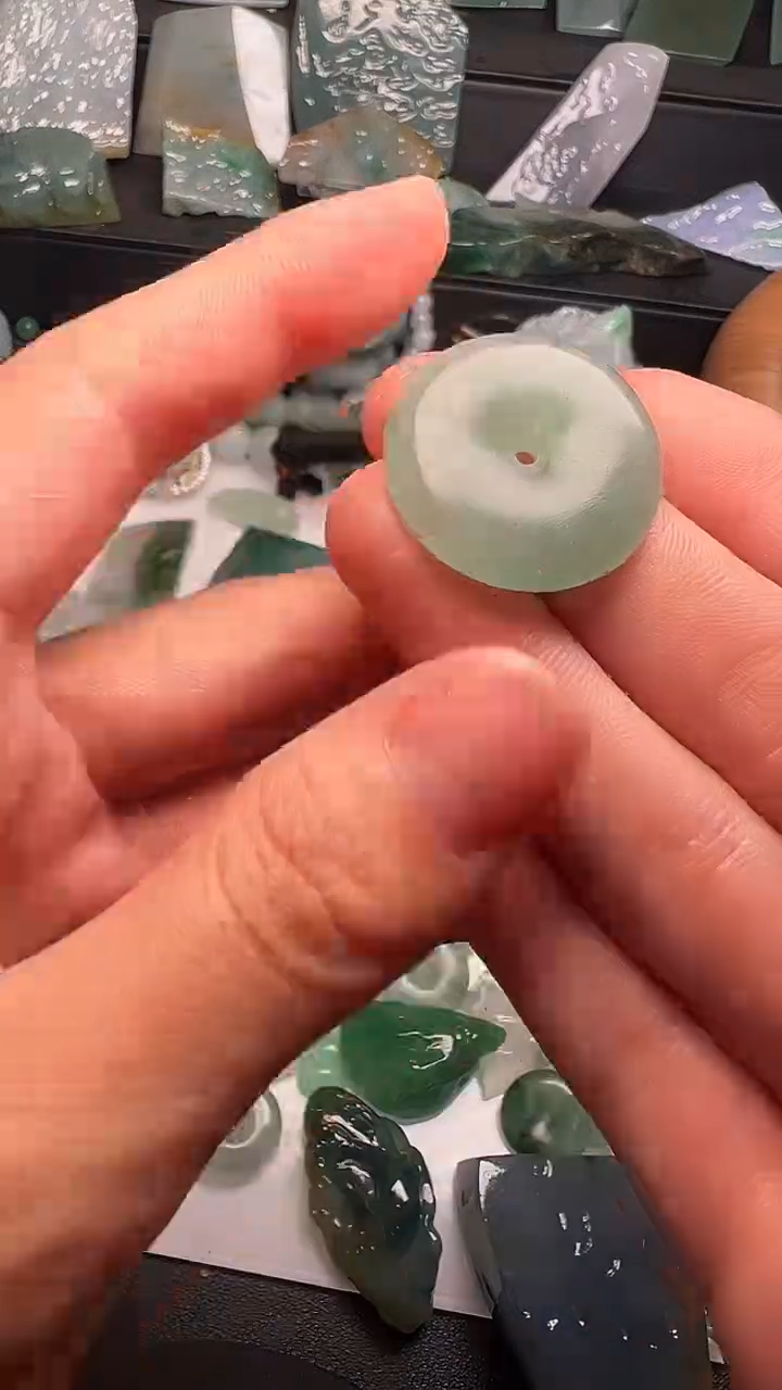 未镶嵌定制翡翠天然缅甸A货翡翠未抛光