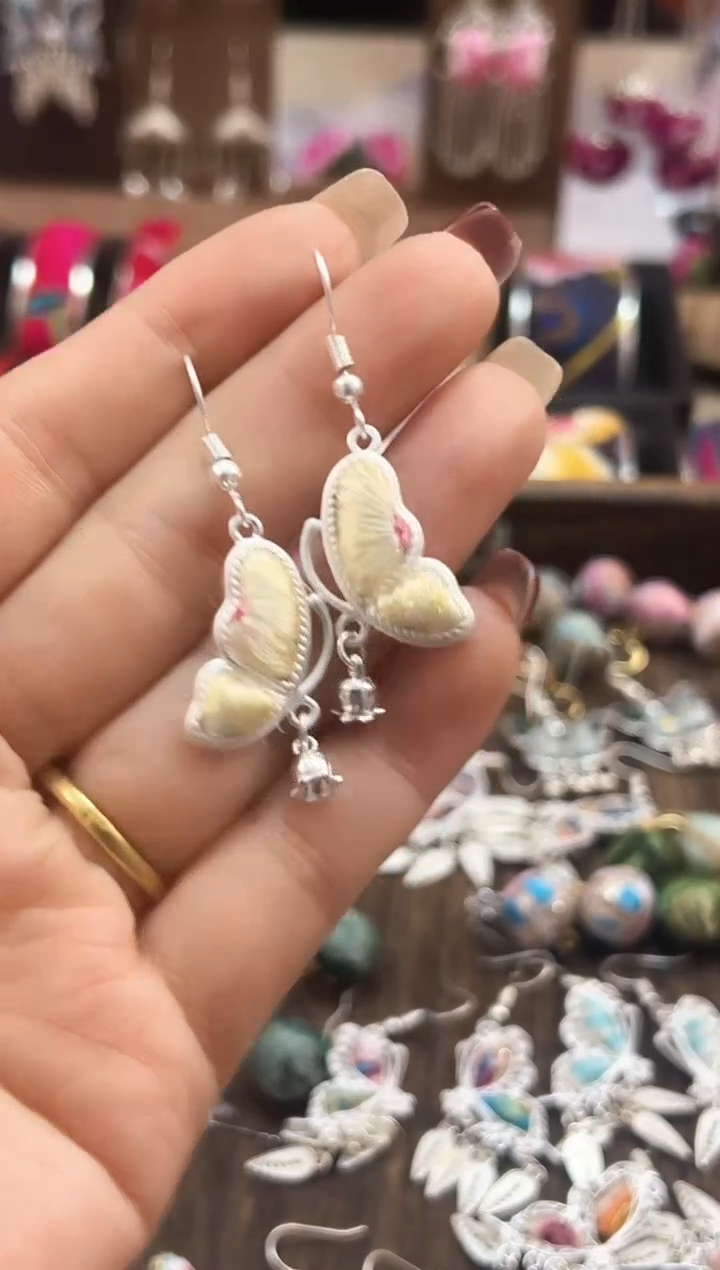 【闪购商品】织绣民族风老绣饰品563