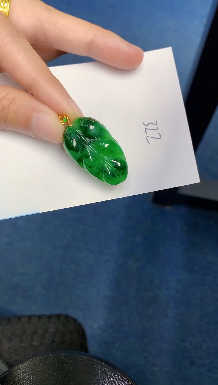 【闪购商品】翡翠颈饰18K金镶嵌000000000