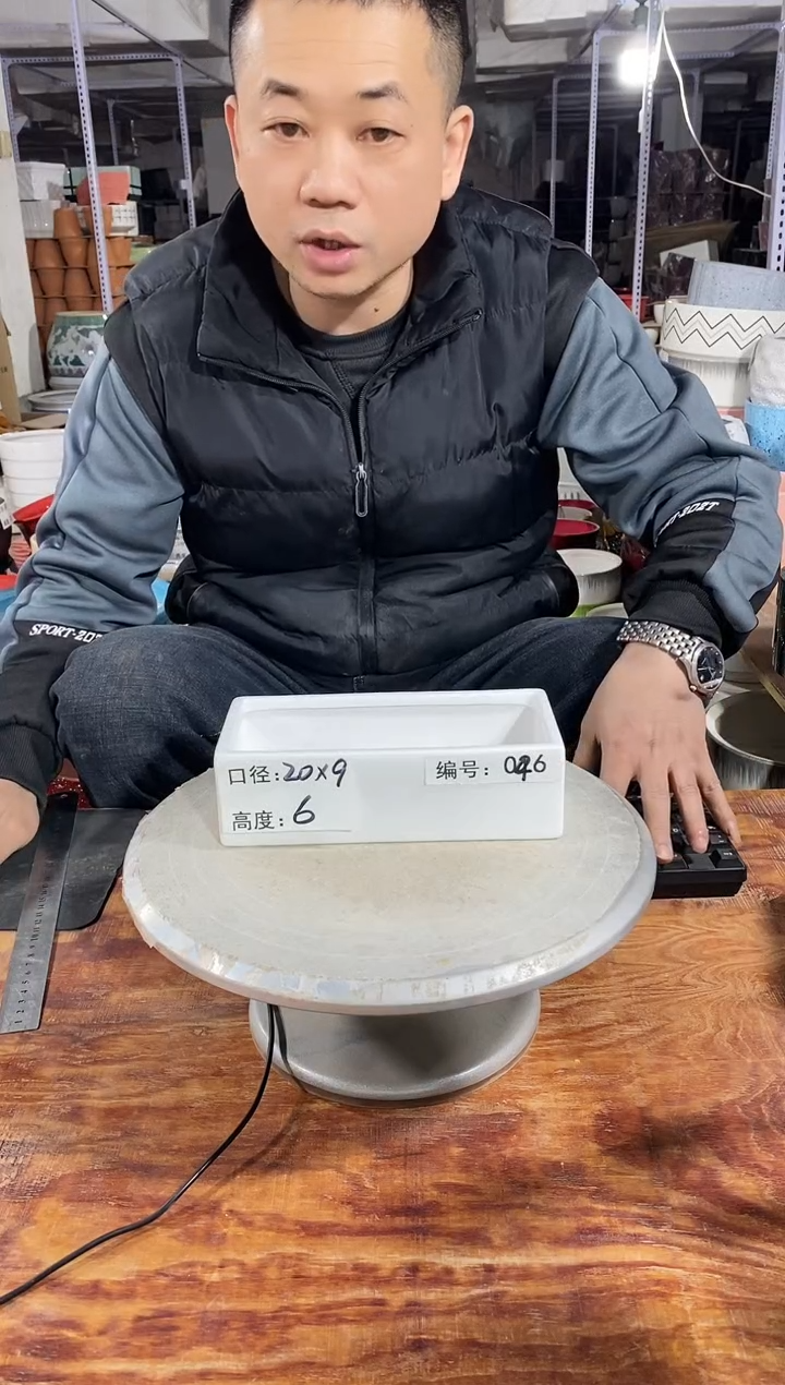 【闪购商品】陶瓷微瑕花盆-046-1