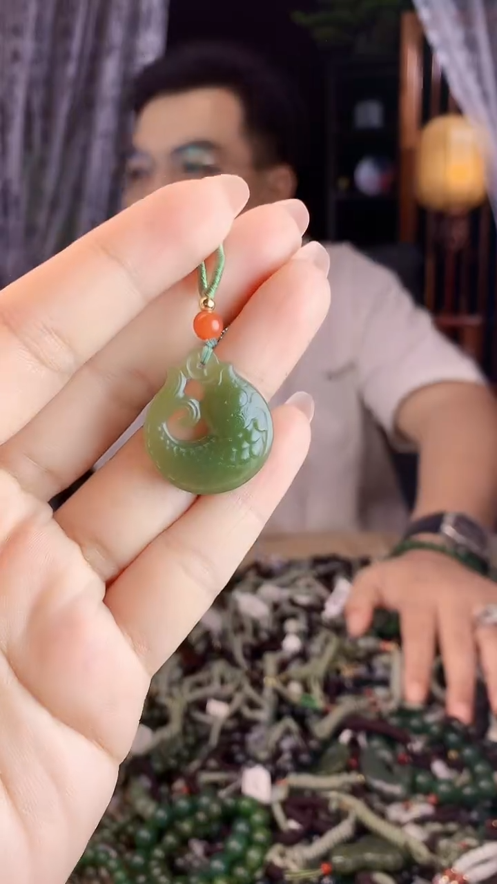 和田玉未镶嵌挂件多样性发货拍一发一