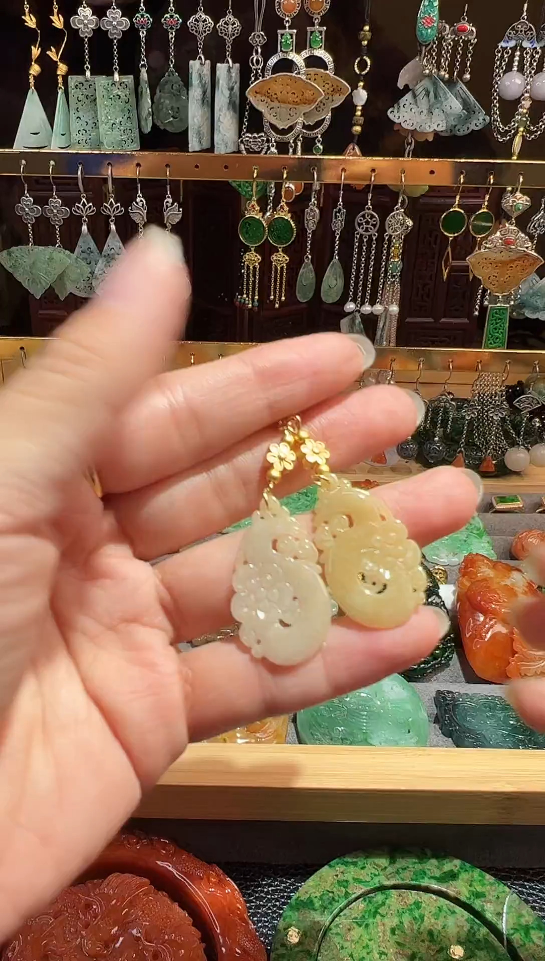 【闪购商品】翡翠挂件未镶嵌翡翠